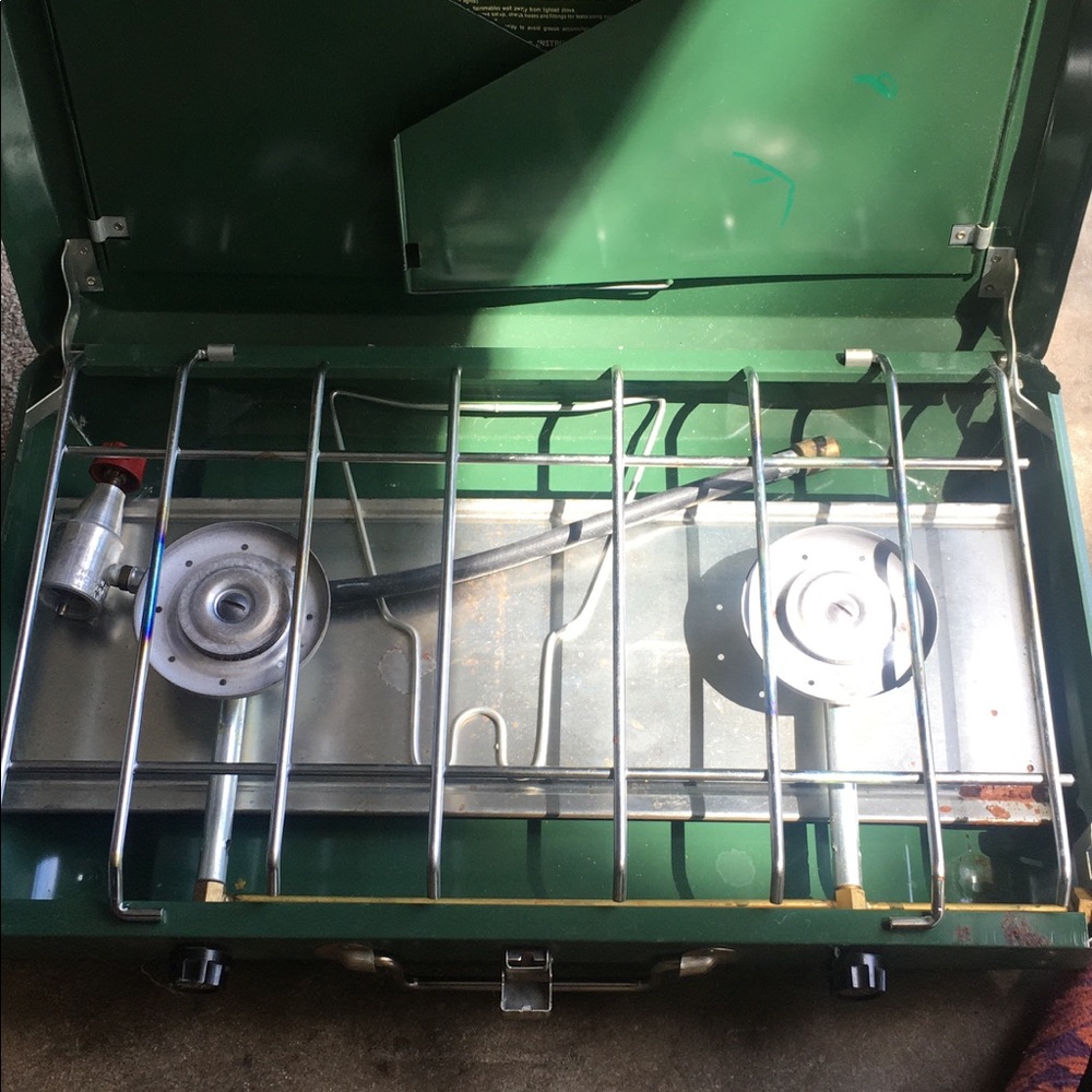 Coleman propane camp stove